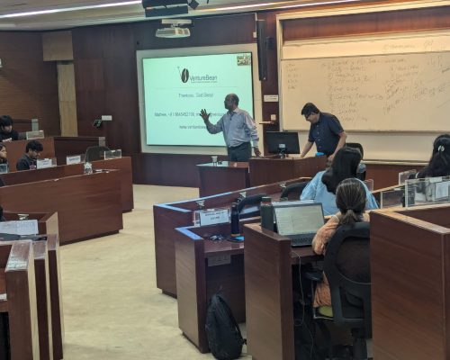 Corporate Trainer Presenting to Participants | Mathew Isac| VentureBean